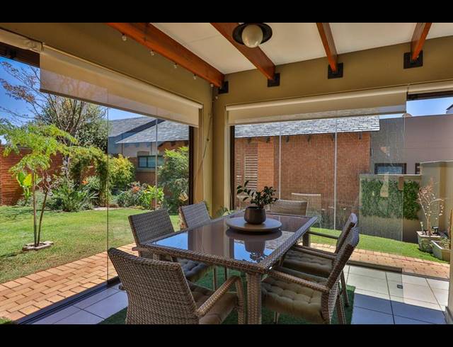 2 BEDROOM TOWNHOUSE FOR SALE IN RETIRE AT MIDSTREAM